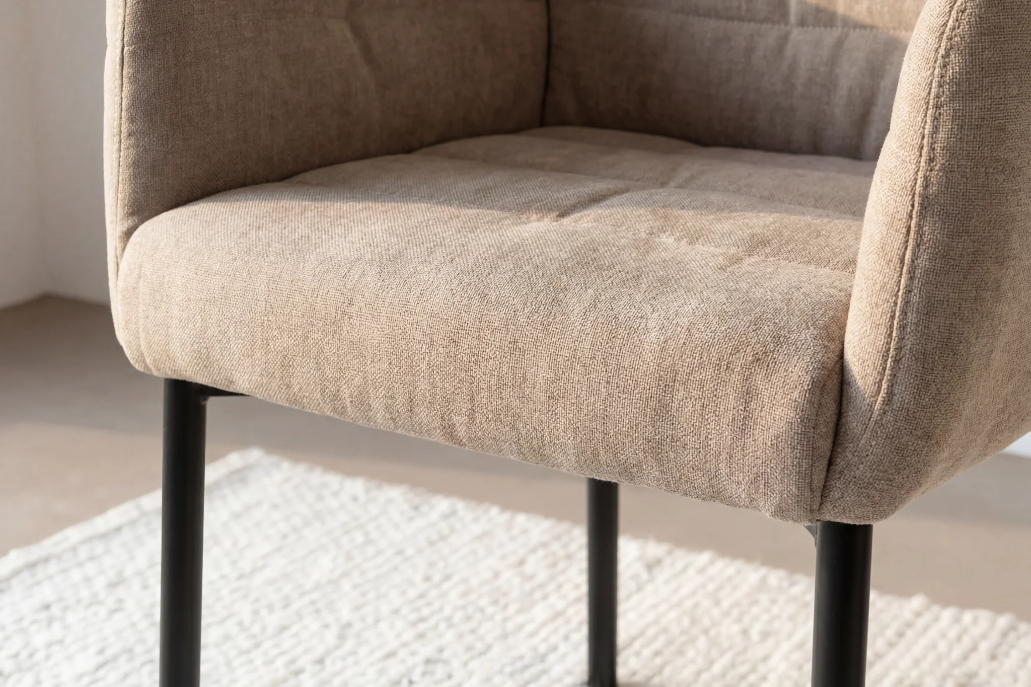 LOT SORA- CHAISE - Image 3